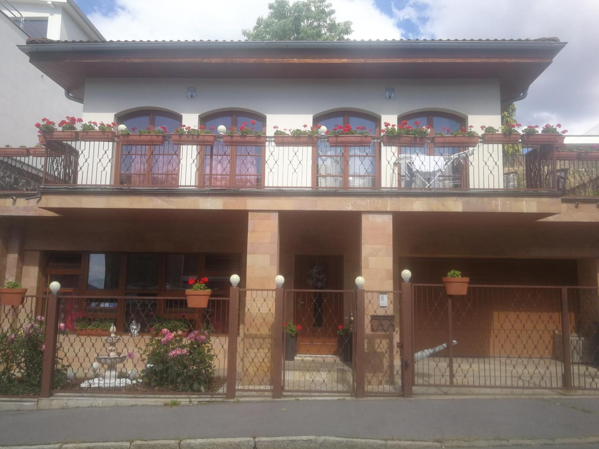 פראג Villa Barrandov Pokoj 3 מראה חיצוני תמונה